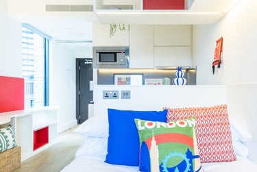 Deluxe Studio at Spring Mews, Tinworth Street, Vauxhall, London, SE115EL - Image 3